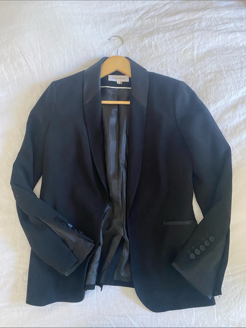 Calvin Klein Black Women's Tuxedo Style Blazer Size 6